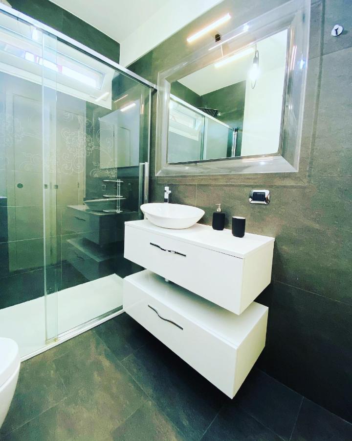Ferienwohnung La Flor De La Mar Bari Exterior foto